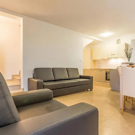 Cozy In Bratulici